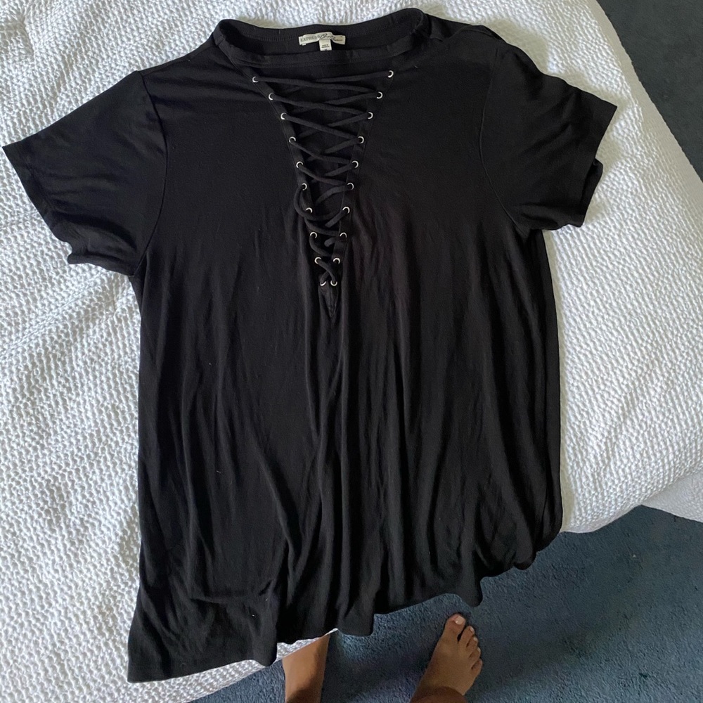Express lace up T-shirt